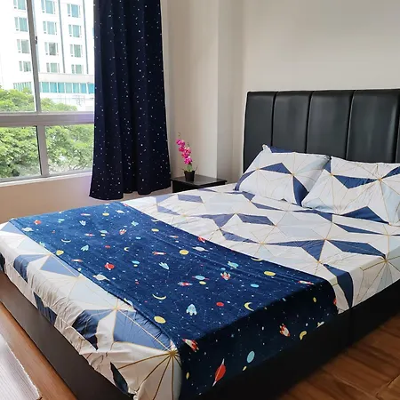 Api Api Apartment Homestay Beside Centre Point 1Br 3Pax
